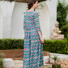 Pine Green Cotton Printed V-Neck 3/4 Sleeves Calf Length Flared Dress