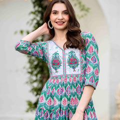 Pine Green Cotton Printed V-Neck 3/4 Sleeves Calf Length Flared Dress
