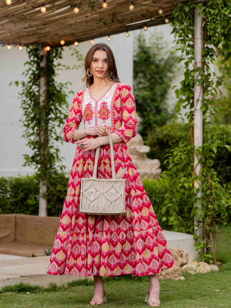 Pink Cotton Printed V-Neck 3/4 Sleeves Calf Length Flared Dress