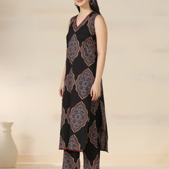 Black Pure Cotton Printed Lace Work V-Neck Sleeveless Calf Length Straight Kurta Pant Set Mizazjaipur