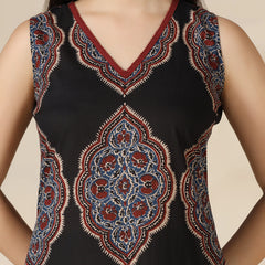 Black Pure Cotton Printed Lace Work V-Neck Sleeveless Calf Length Straight Kurta Pant Set Mizazjaipur