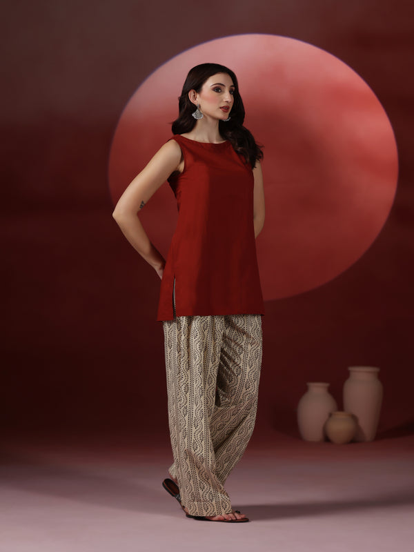Brick Pure Cotton Solid Boat Neck Sleeveless Hip Length Straight Kurta Farshi Salwar Set