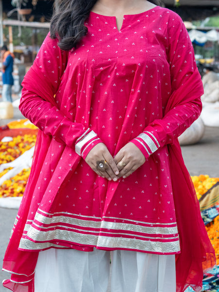 (Pre-order) Pink Pure Cotton Printed Round Neck Full Sleeves Hip Length Flared Kurta Farshi Salwar And Dupatta Set