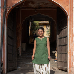 (Pre-order) Pine Green Pure Cotton Solid Round Neck Sleeveless Hip Length Straight Kurta Farshi Salwar Set