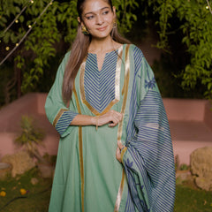 (Pre-order) Topaz Green Pure Cotton Printed Gota Work Round Neck 3/4 Sleeves Hip Length A-Line Kurta Farshi Salwar And Dupatta Set