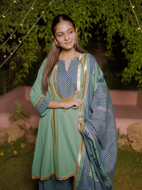 (Pre-order) Topaz Green Pure Cotton Printed Gota Work Round Neck 3/4 Sleeves Hip Length A-Line Kurta Farshi Salwar And Dupatta Set