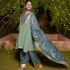(Pre-order) Topaz Green Pure Cotton Printed Gota Work Round Neck 3/4 Sleeves Hip Length A-Line Kurta Farshi Salwar And Dupatta Set
