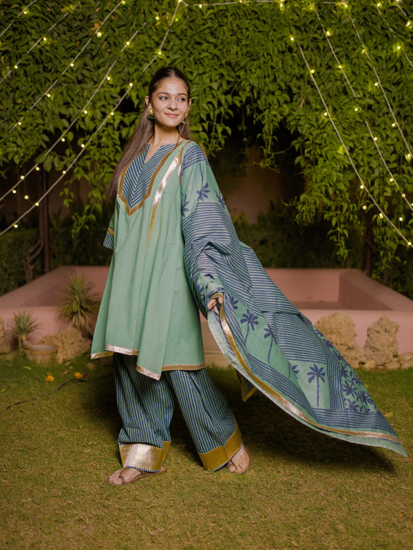 (Pre-order) Topaz Green Pure Cotton Printed Gota Work Round Neck 3/4 Sleeves Hip Length A-Line Kurta Farshi Salwar And Dupatta Set