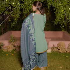 (Pre-order) Topaz Green Pure Cotton Printed Gota Work Round Neck 3/4 Sleeves Hip Length A-Line Kurta Farshi Salwar And Dupatta Set