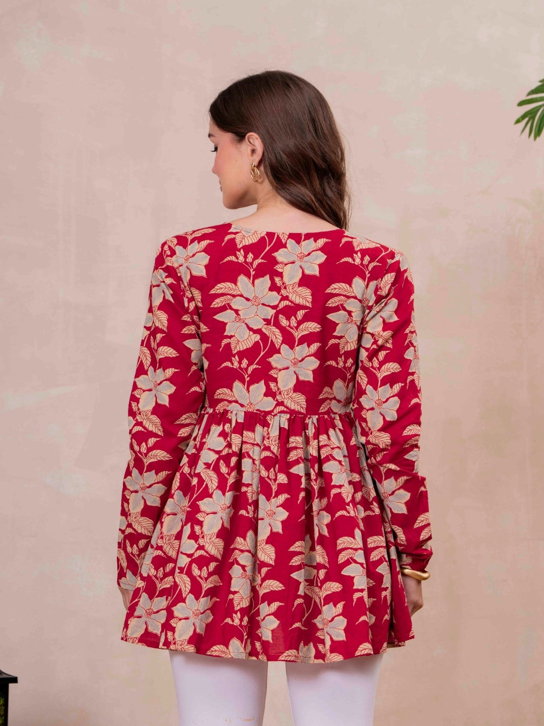 Red Pure Cotton Printed V-Neck Full Sleeves Hip Length Flared Top Mizazjaipur