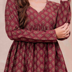 Maroon Pure Cotton Printed V-Neck Full Sleeves Hip Length Flared Top Mizazjaipur