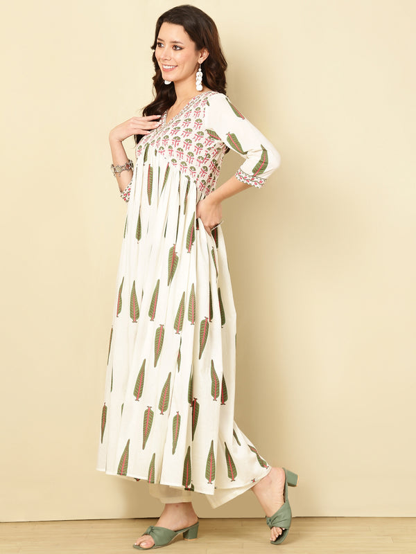Green Pure Cotton Floral V Neck Flared Kurta, Pant & Dupatta Set For Women Mizaz Jaipur