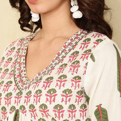 Green Pure Cotton Floral V Neck Flared Kurta, Pant & Dupatta Set For Women Mizaz Jaipur
