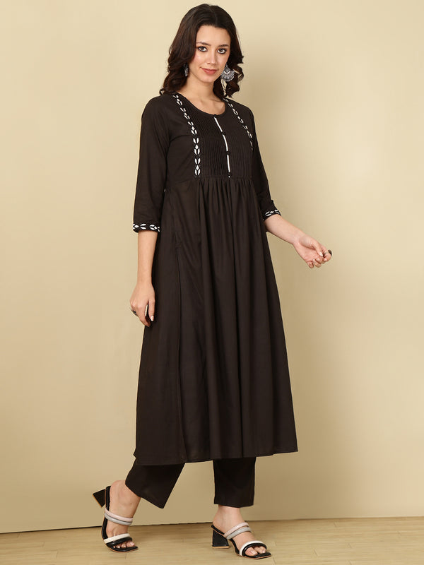 Black Pure Cotton Embroidered Round Neck Nyra Cut Kurta Pant Set For Women Mizaz Jaipur