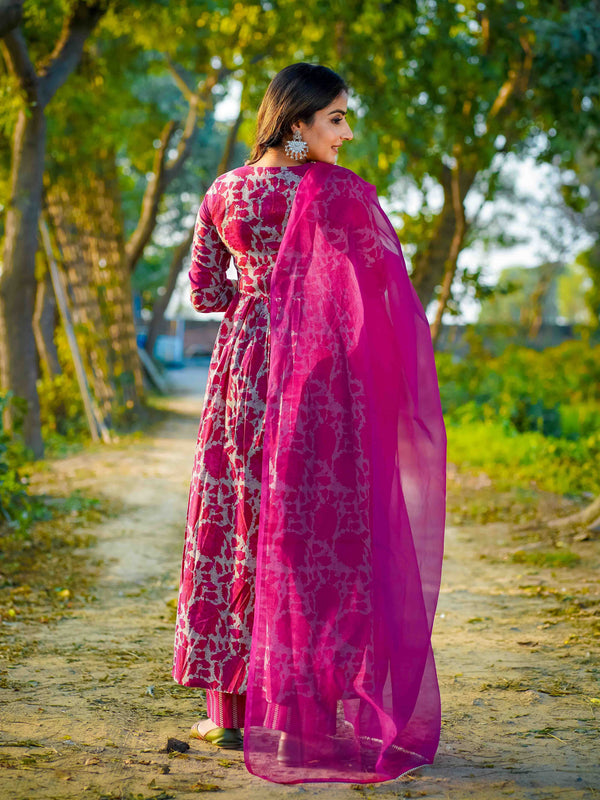 Dark Pink Pure Cotton Floral V Neck Flared Kurta, Pant & Dupatta Set For Women Mizaz Jaipur