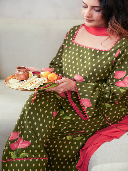 (Pre-order) Olive Green Pure Cotton Printed Square Neck Full Sleeves Hip Length Straight Kurta Farshi Salwar And Dupatta Set Mizazjaipur