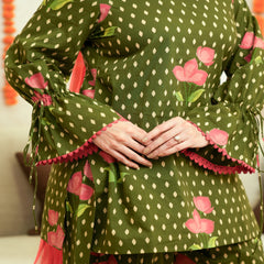 (Pre-order) Olive Green Pure Cotton Printed Square Neck Full Sleeves Hip Length Straight Kurta Farshi Salwar And Dupatta Set Mizazjaipur