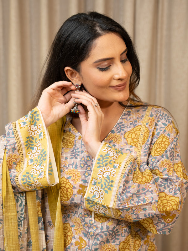(Pre-order) Misty Floral Pure Cotton Printed V-Neck Full Sleeves Hip Length Straight Kurta Farshi Salwar And Dupatta Set