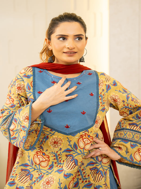 (Pre-order) Pastel Olive Pure Cotton Printed Round Neck Full Sleeves Hip Length Straight Kurta Farshi Salwar And Dupatta Set