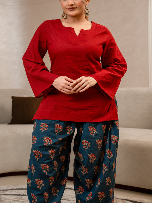 (Pre-order) Maroon Pure Cotton Solid Square Neck Full Sleeves Hip Length Straight Kurta Farshi Salwar Set